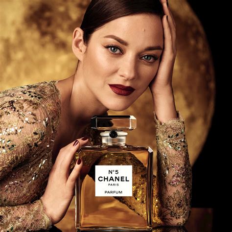 perfume ad chanel|chanel no 5 perfume commercial.